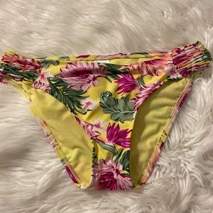 Kobe Sol bottom swim size L excellent condition
